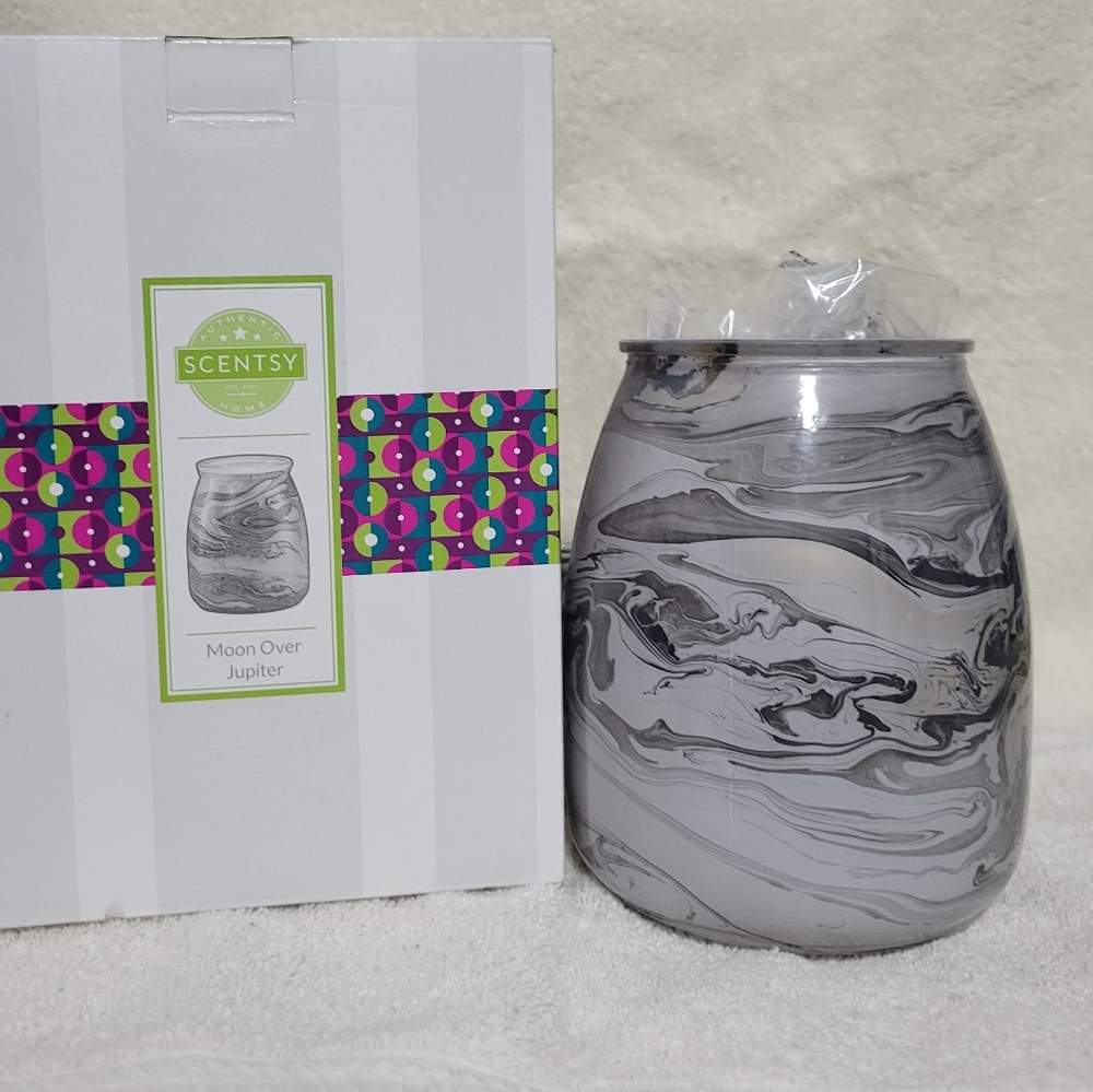 MOON OVER JUPITER SCENTSY WARMER